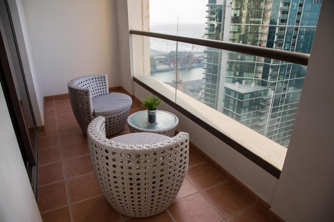 Appartamento Higuests - Unique Duplex Penthouse In Jbr With Sea Views Dubai Esterno foto